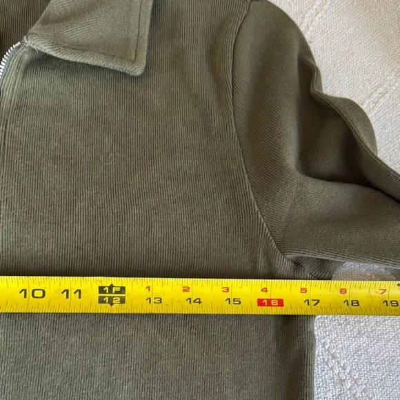 Madewell Olive Green Women's Cotton Zip Up Top - Picture 6 of 8